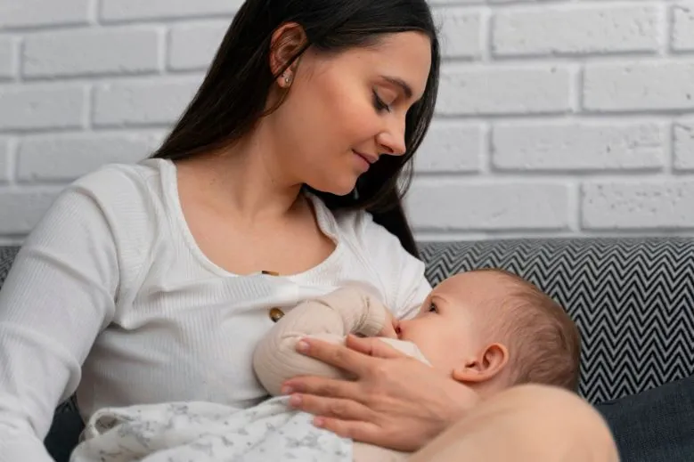 الرضاعة الطبيعية والعمل