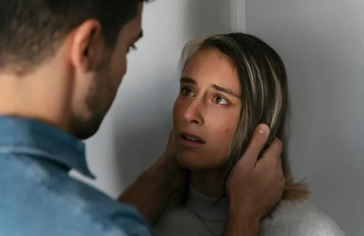 متى تطلبين المساعدة