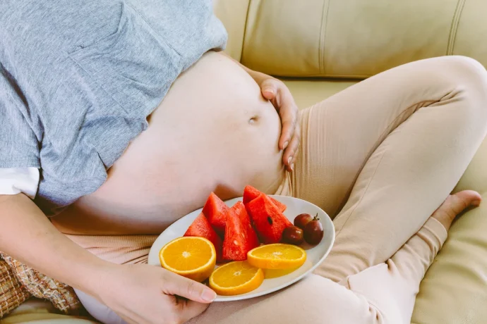 فواكه تساعد على تثبيت الحمل