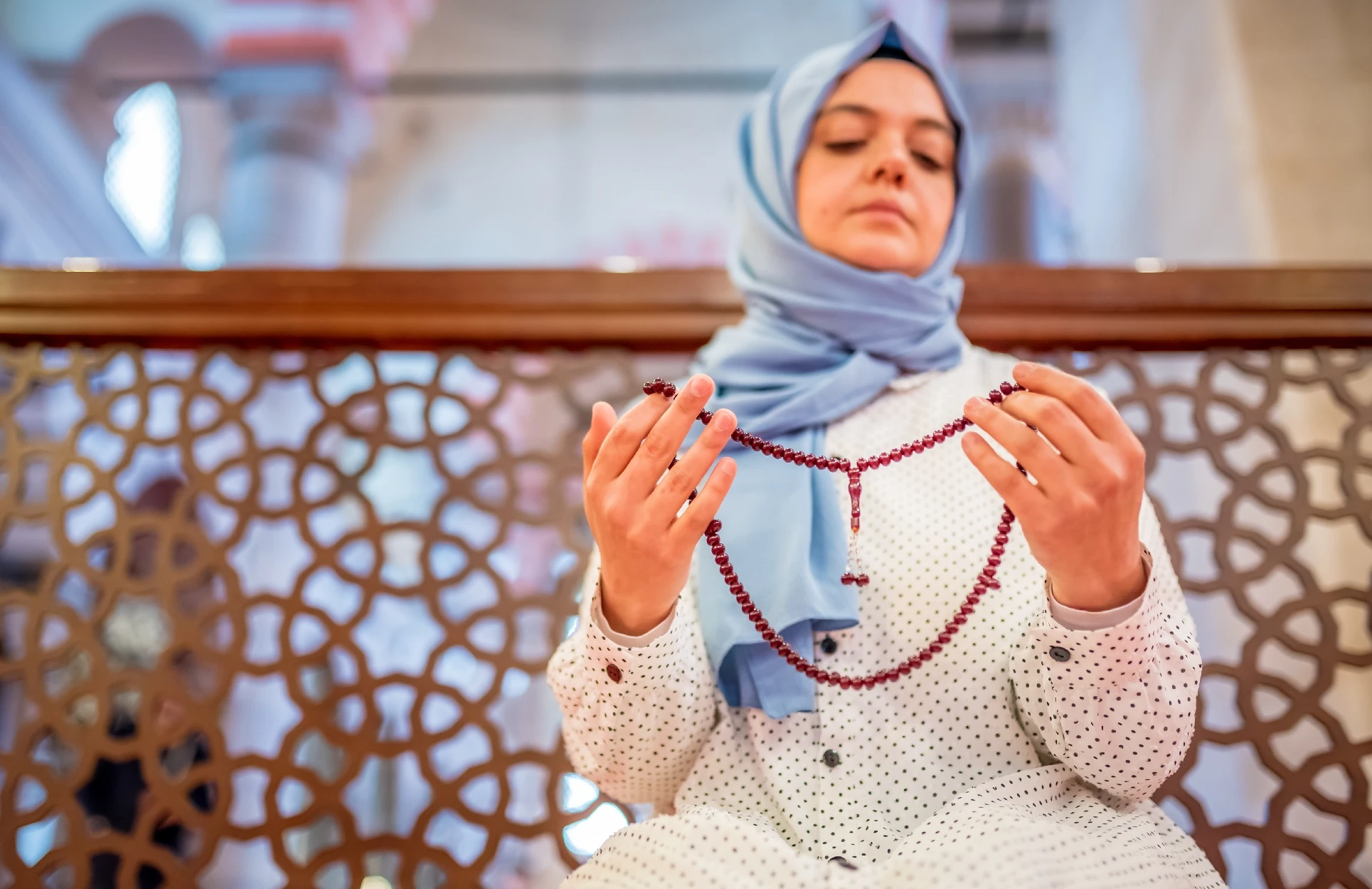 التفاؤل في رمضان : كيف تعززين حسن الظن بالله و تبدئي من جديد